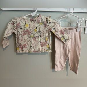 0-3months- Burt's Bees Baby Pink and Cream Set Matching Floral